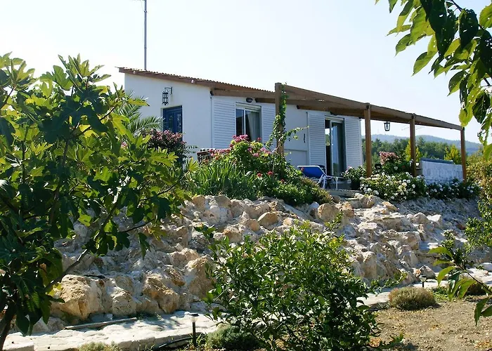 O Ioannis Nyaraló *